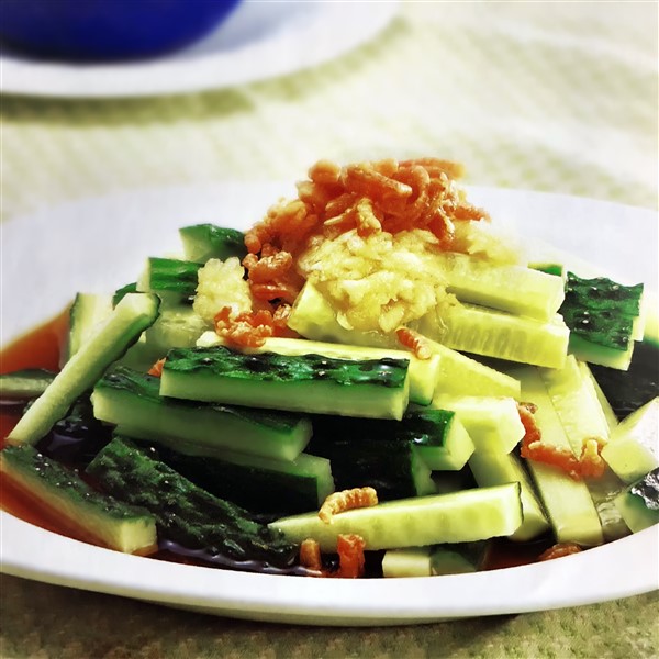 Fresh Chinese Cucumber Salad With Dried Shrimp