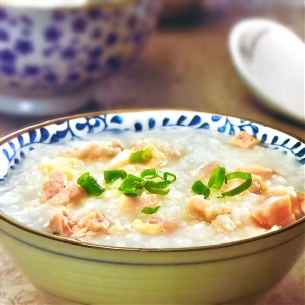 Chinese Chicken Thigh Congee At Dinner 