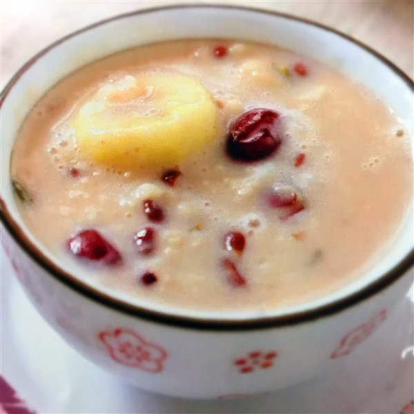 Sweet Chinese Creamy Fruit Congee