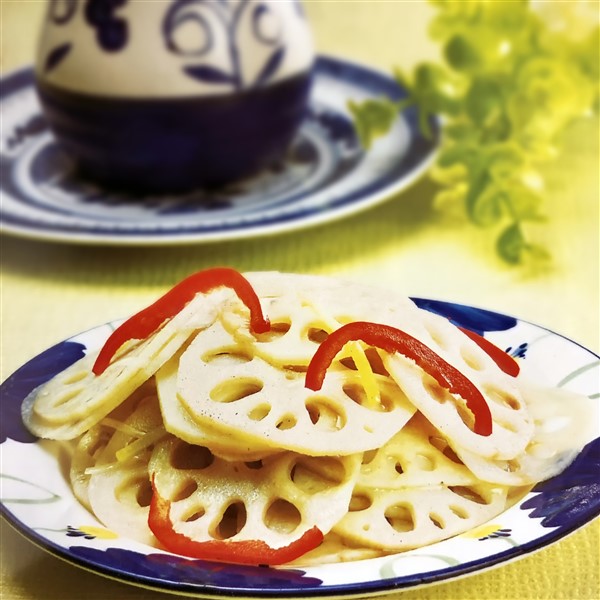 Stir-Fried Lotus Root with Ginger Delicious Chinese Stir-fried Lotus Root With Ginger