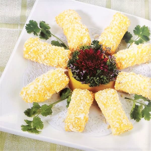 Chinese Crispy Deep-Fried Milk with Dipping Sauce