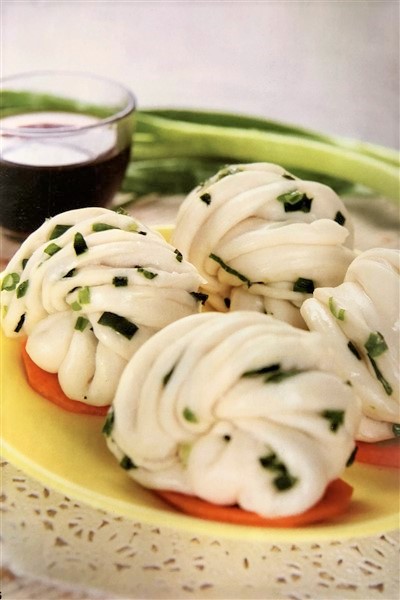 Chinese Hua Juan (Steamed Twisted Rolls) At Dim Sum 